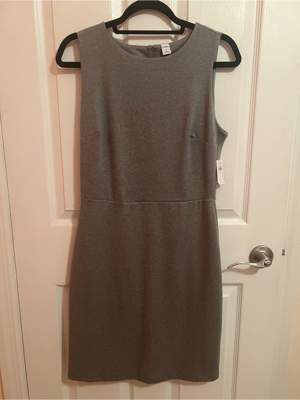 Old Navy Sleeveless Grey Sheath Dress